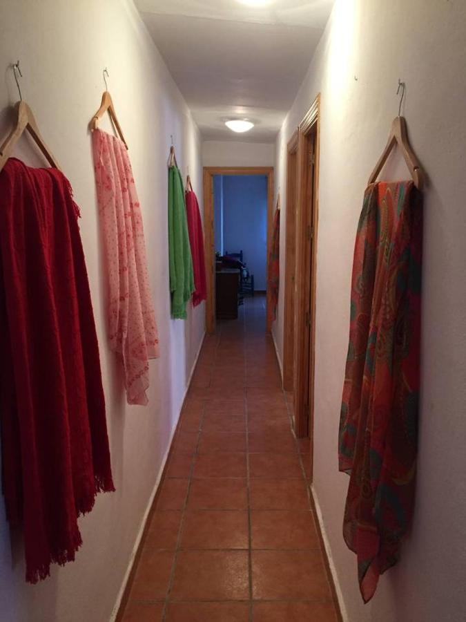 Almayate Hippie Shack Luaran gambar